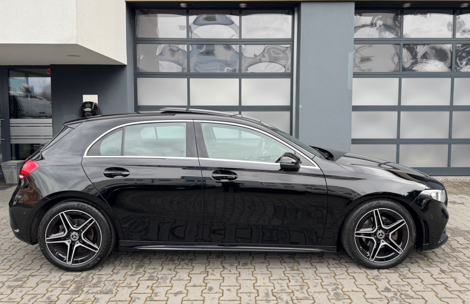 Mercedes-Benz A 200 d 8G-DCT "AMG Line" Pano/MBUX/LED/1.Hd. foto 19
