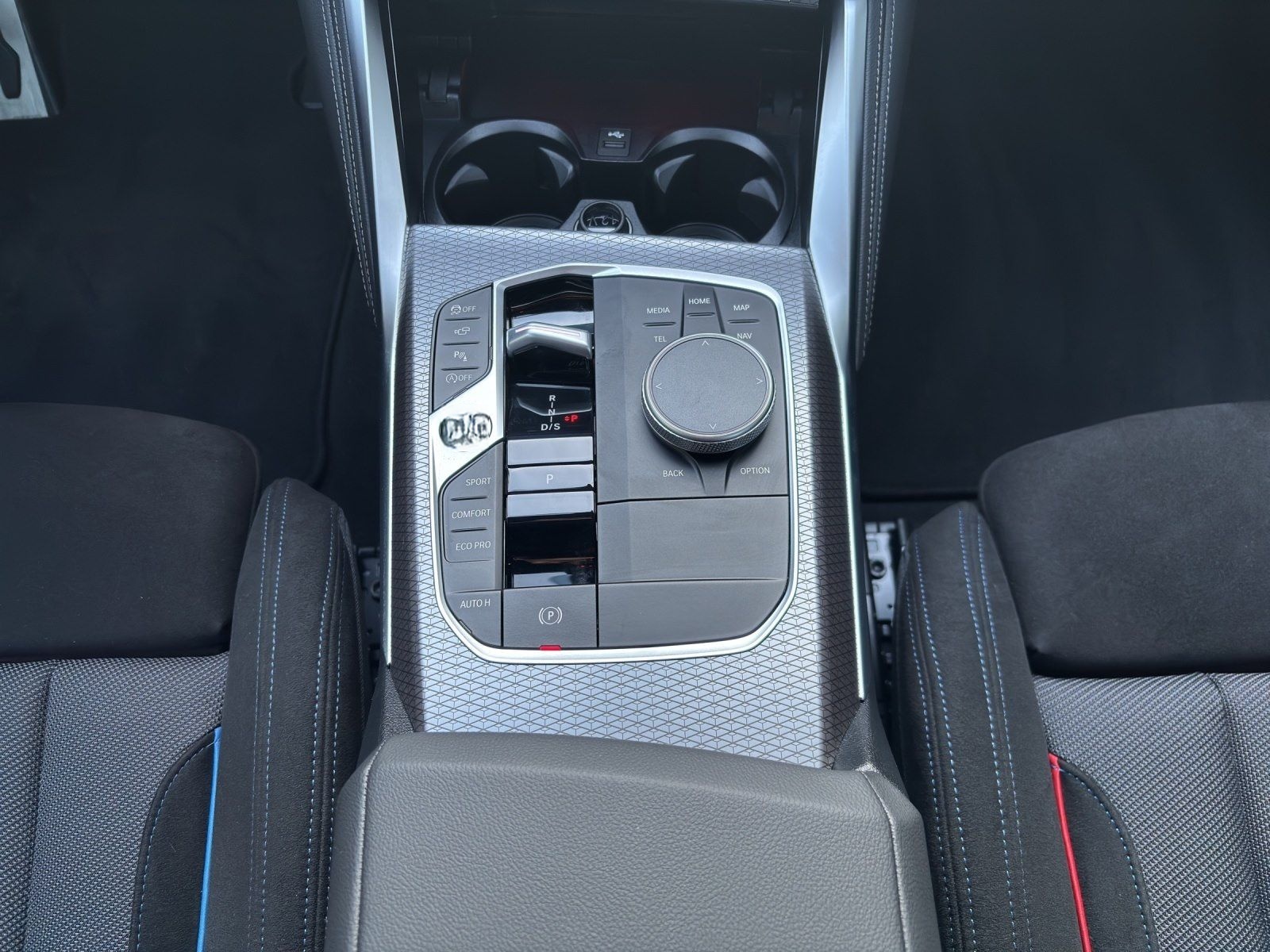 BMW 420i Gran Coupé M Sport | 360°Kamera | DAB | Hea foto 17