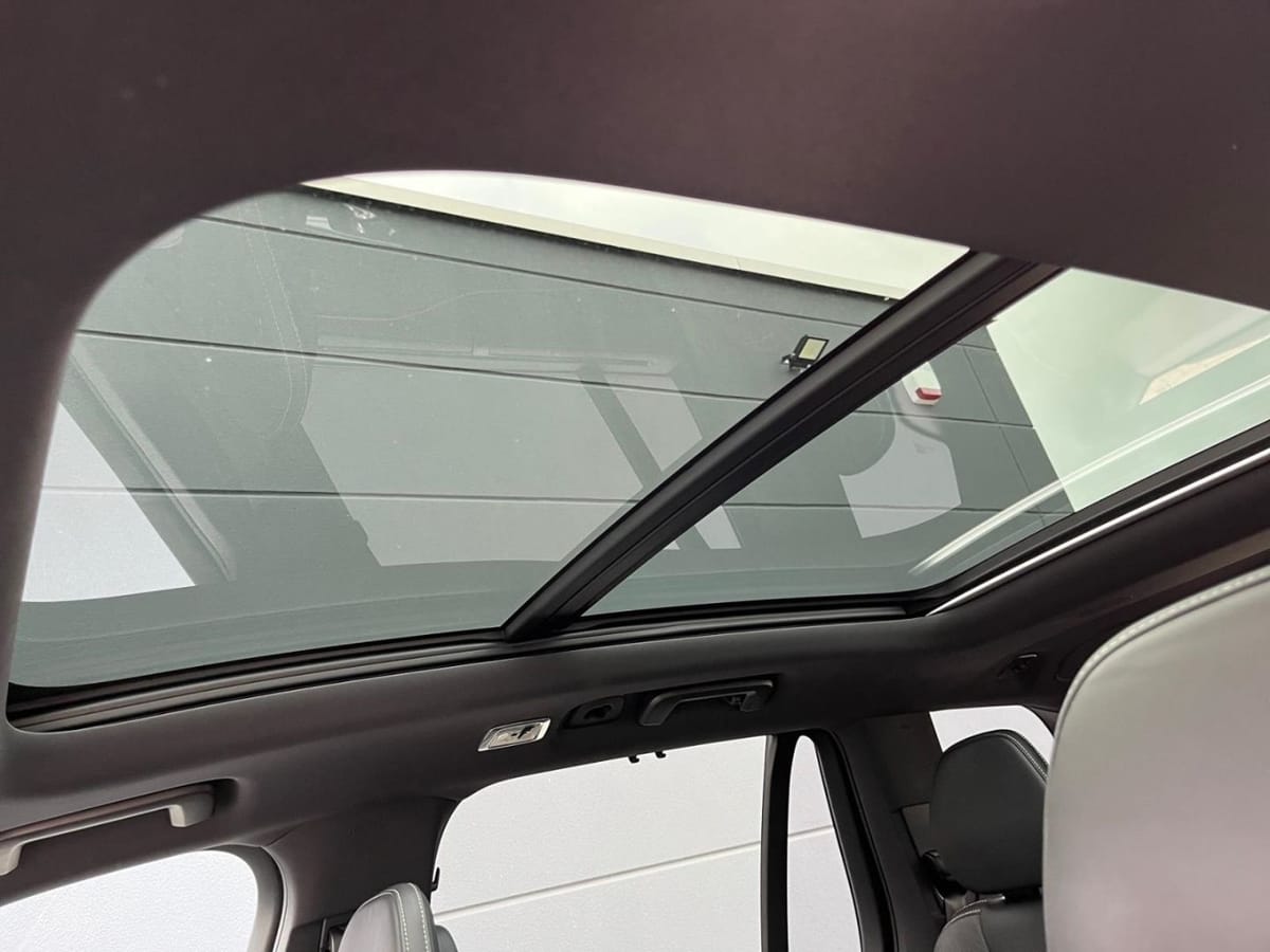 Volvo XC90 R Design AWD Glasdach Standheizung 360 Lede foto 14