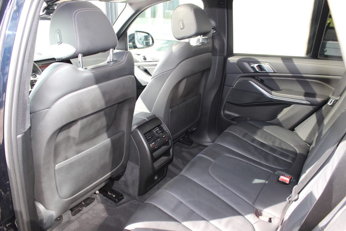 BMW X5 xDrive 25d M-PAKET PANO-HUD-AHK-KEYLESS 1-HD foto 16