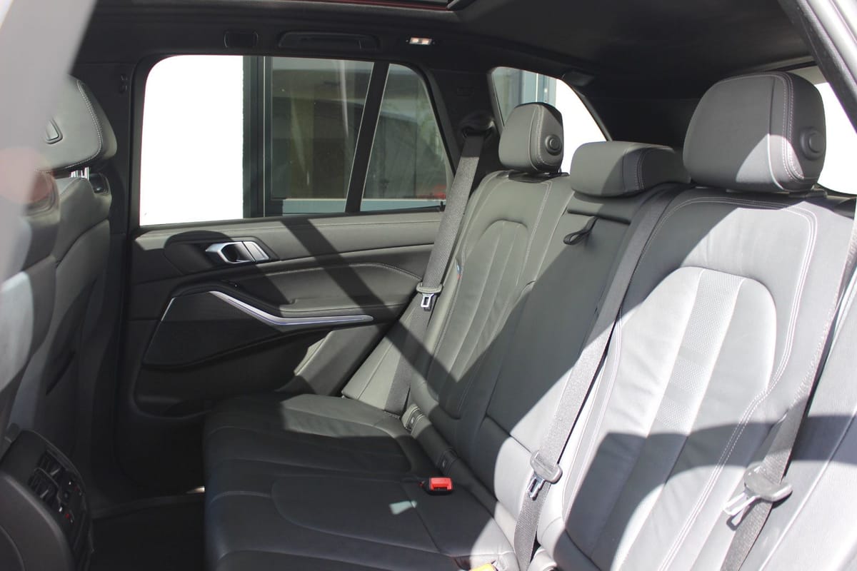 BMW X5 xDrive 25d M-PAKET PANO-HUD-AHK-KEYLESS 1-HD foto 18