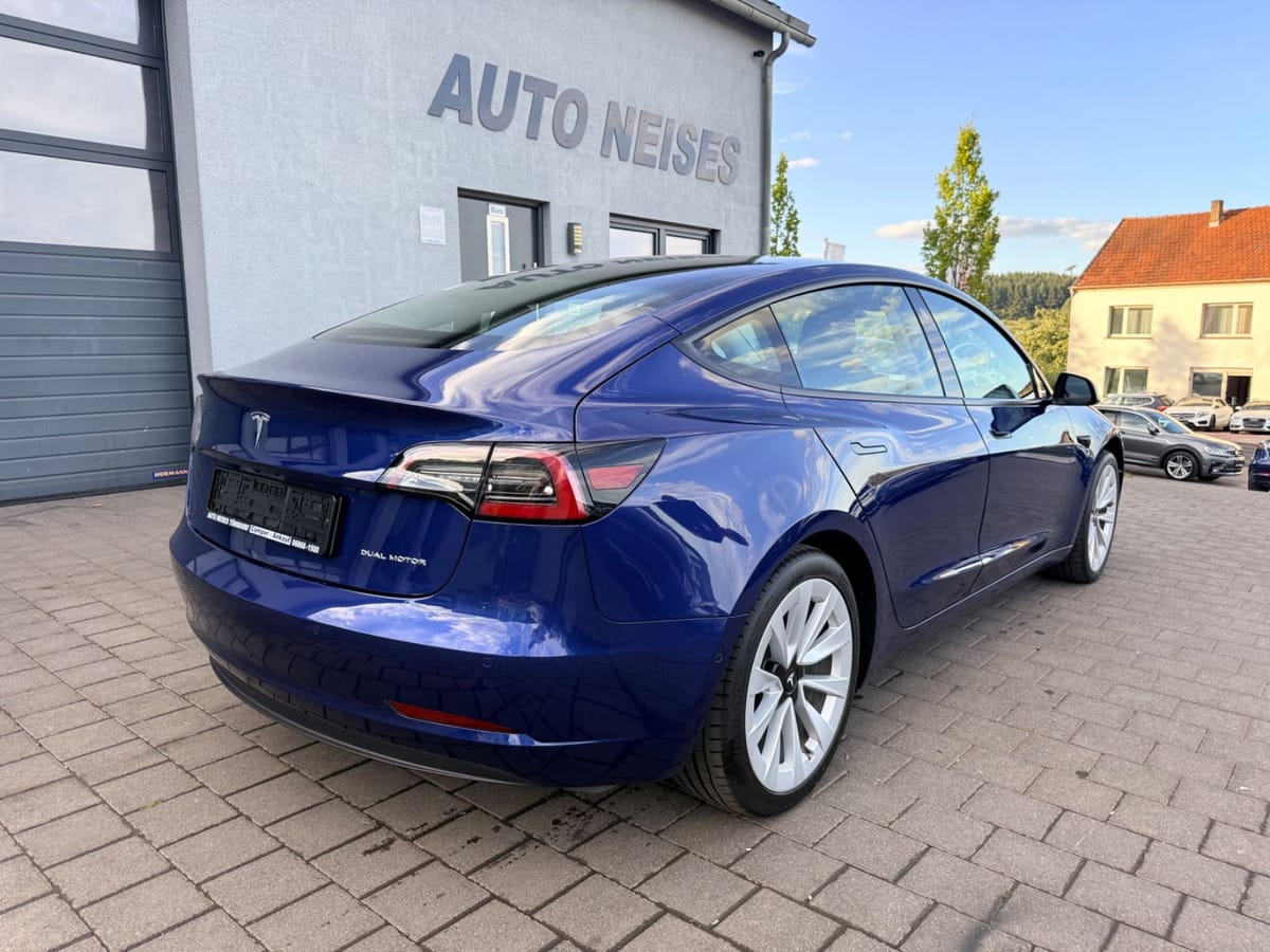 Tesla Model 3 Long Range AWD | AHK | REFRESH | 19 Inch foto 3