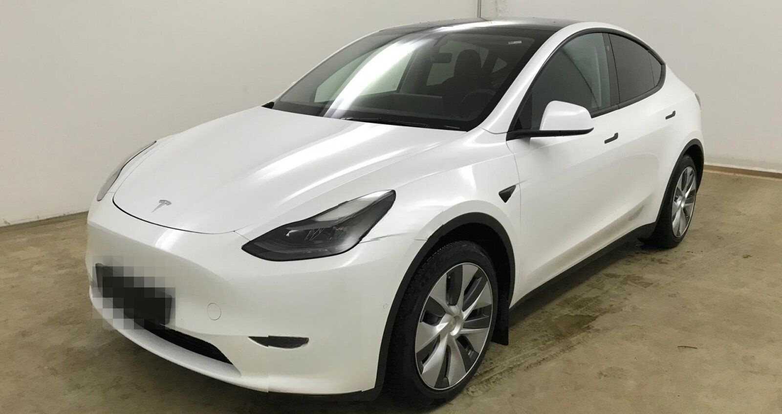 Tesla Model Y Long Range Dual Motor A.pilot Pr. Int.
