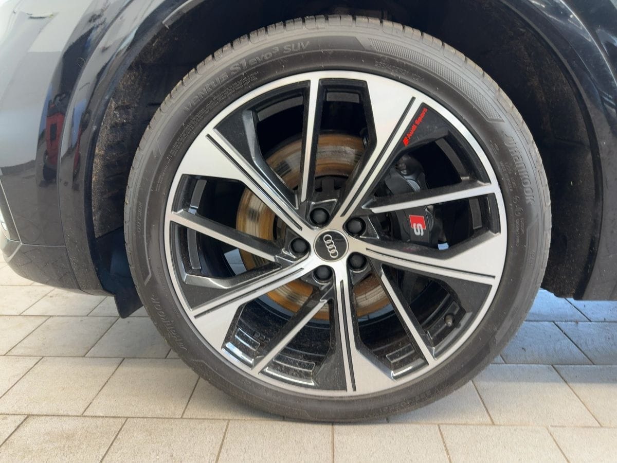Audi SQ5 3.0 TDI quattro Matrix B&O Kamera AHK Luftf foto 20
