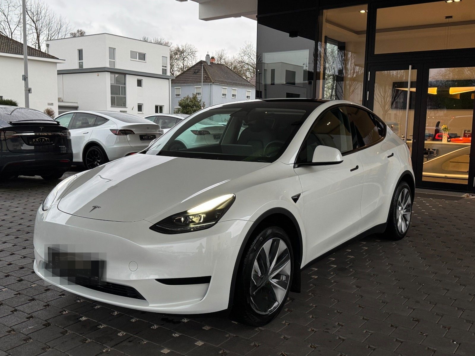 Tesla Model Y Premium Long Range Dual AWD|1.H|SoH 92% foto 14