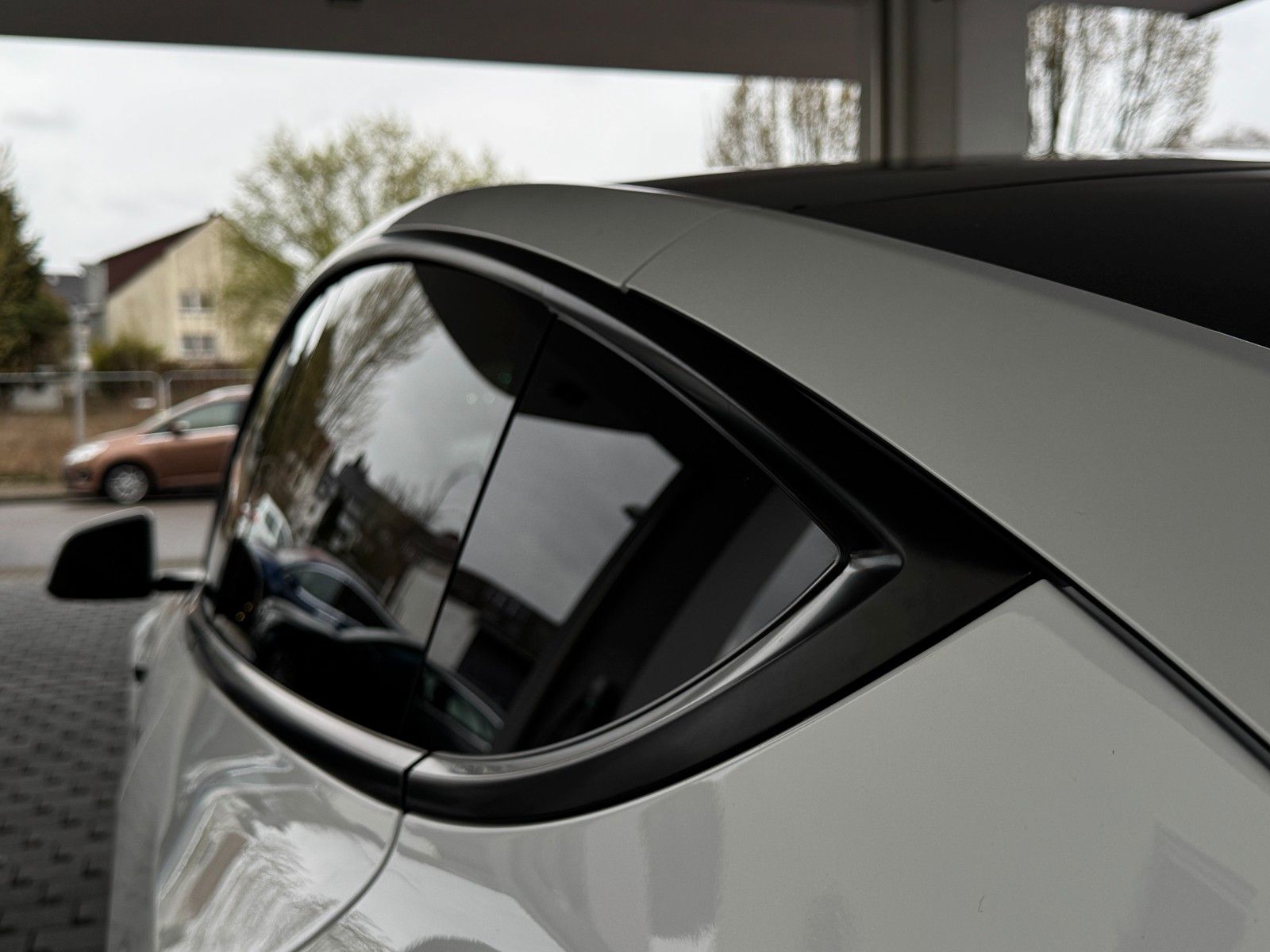 Tesla Model Y Premium Long Range Dual AWD|1.H|SoH 92% foto 17