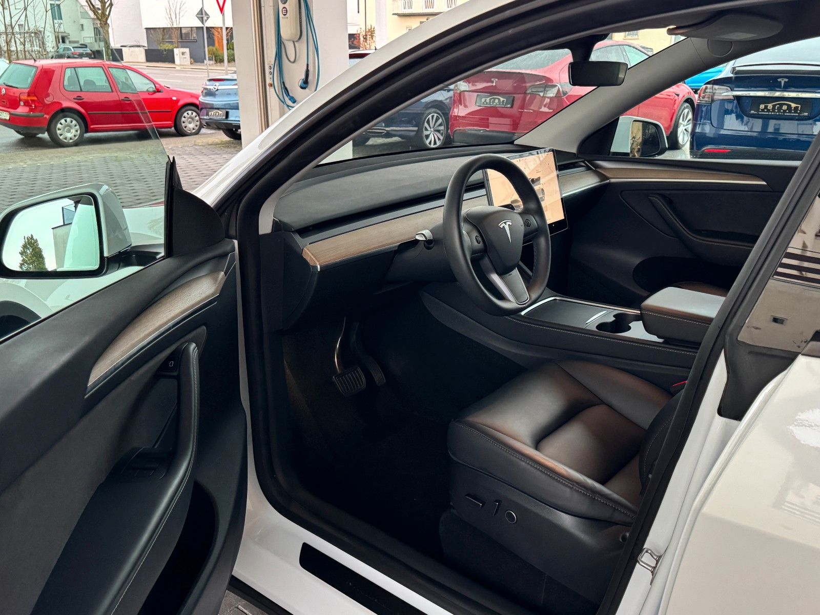 Tesla Model Y Premium Long Range Dual AWD|1.H|SoH 92% foto 19