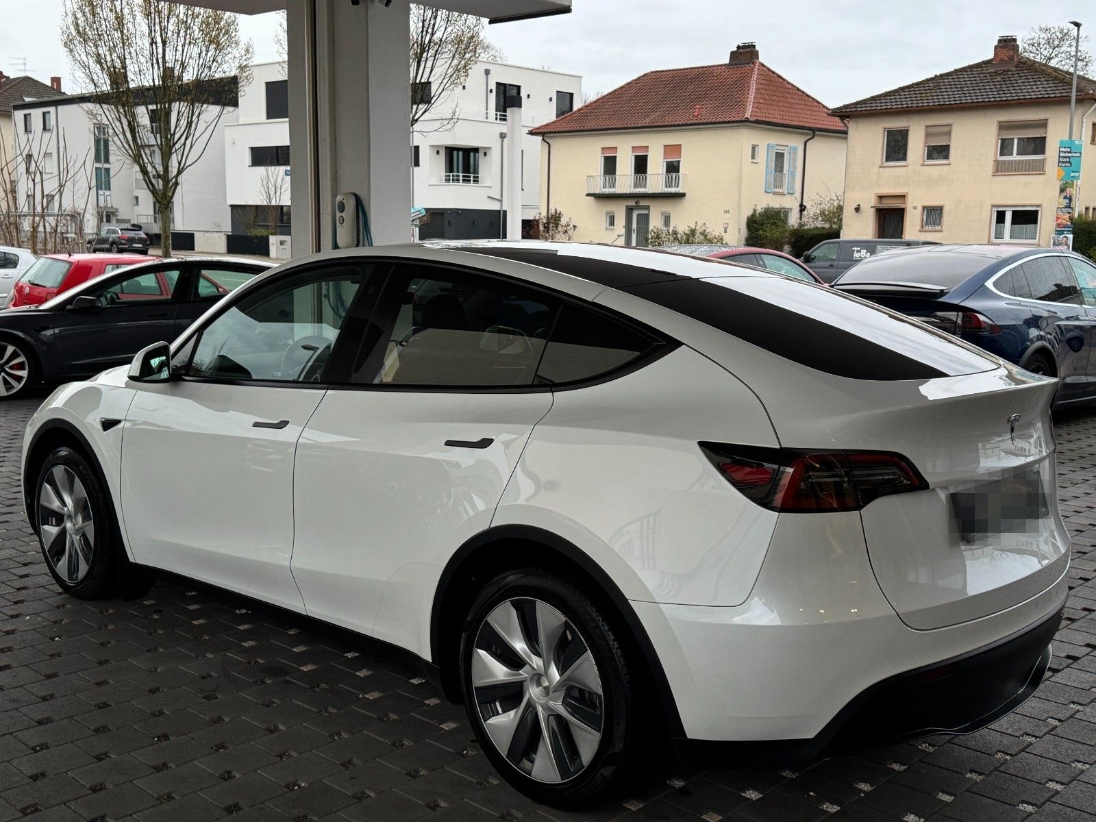 Tesla Model Y Premium Long Range Dual AWD|1.H|SoH 92% foto 3
