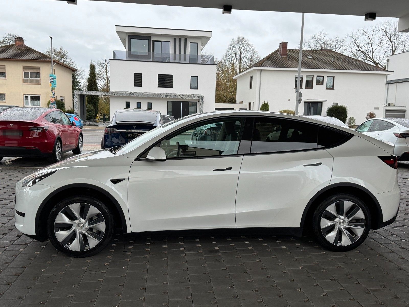Tesla Model Y Premium Long Range Dual AWD|1.H|SoH 92% foto 4