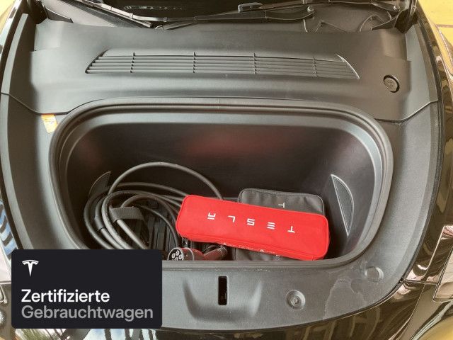 Tesla Model Y Rear-Wheel Drive foto 8