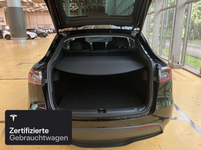 Tesla Model Y Rear-Wheel Drive foto 9