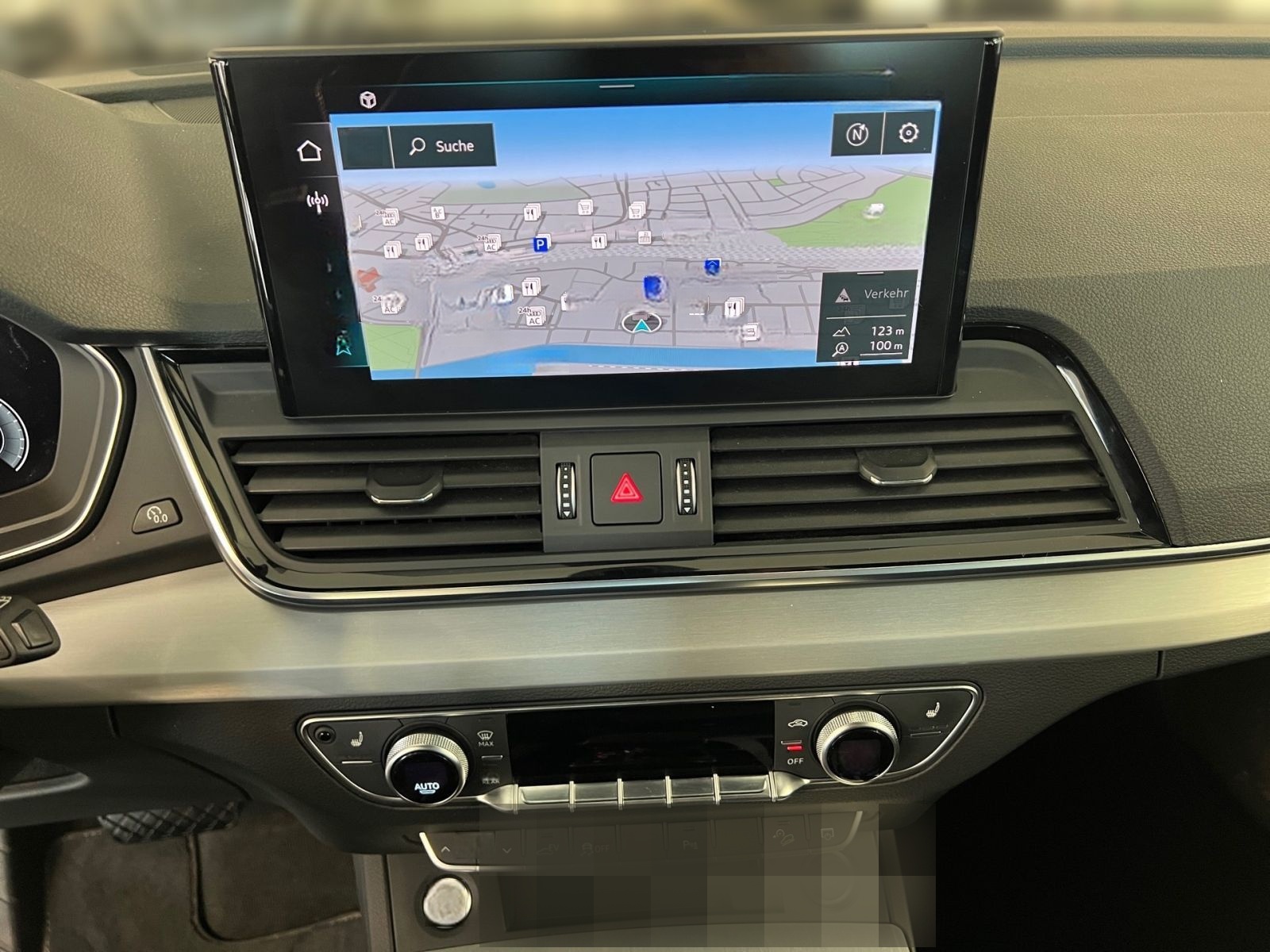 Audi Q5 50 TFSI e quattro S tronic S line LED AHK DAB foto 11