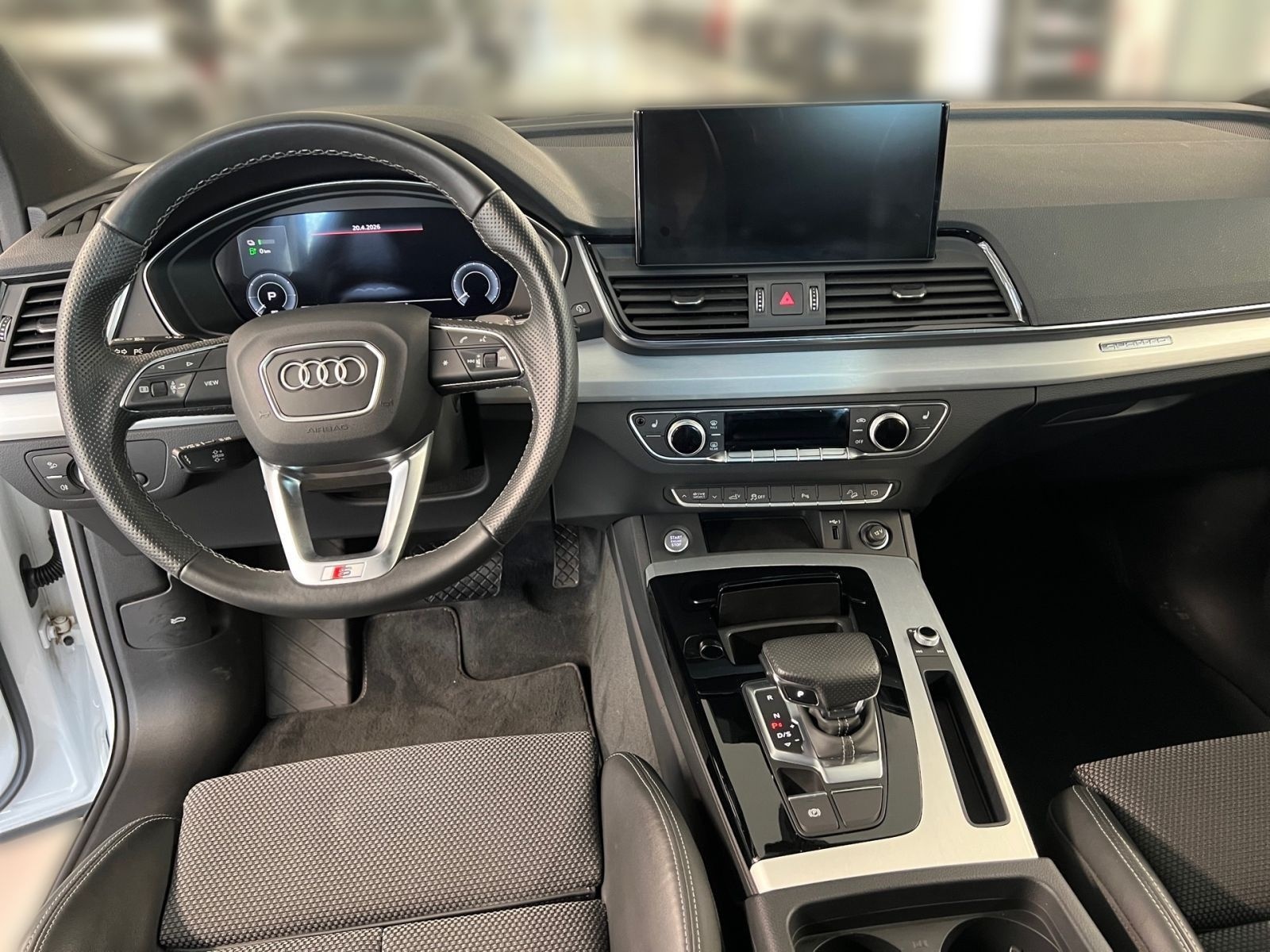 Audi Q5 50 TFSI e quattro S tronic S line LED AHK DAB foto 13