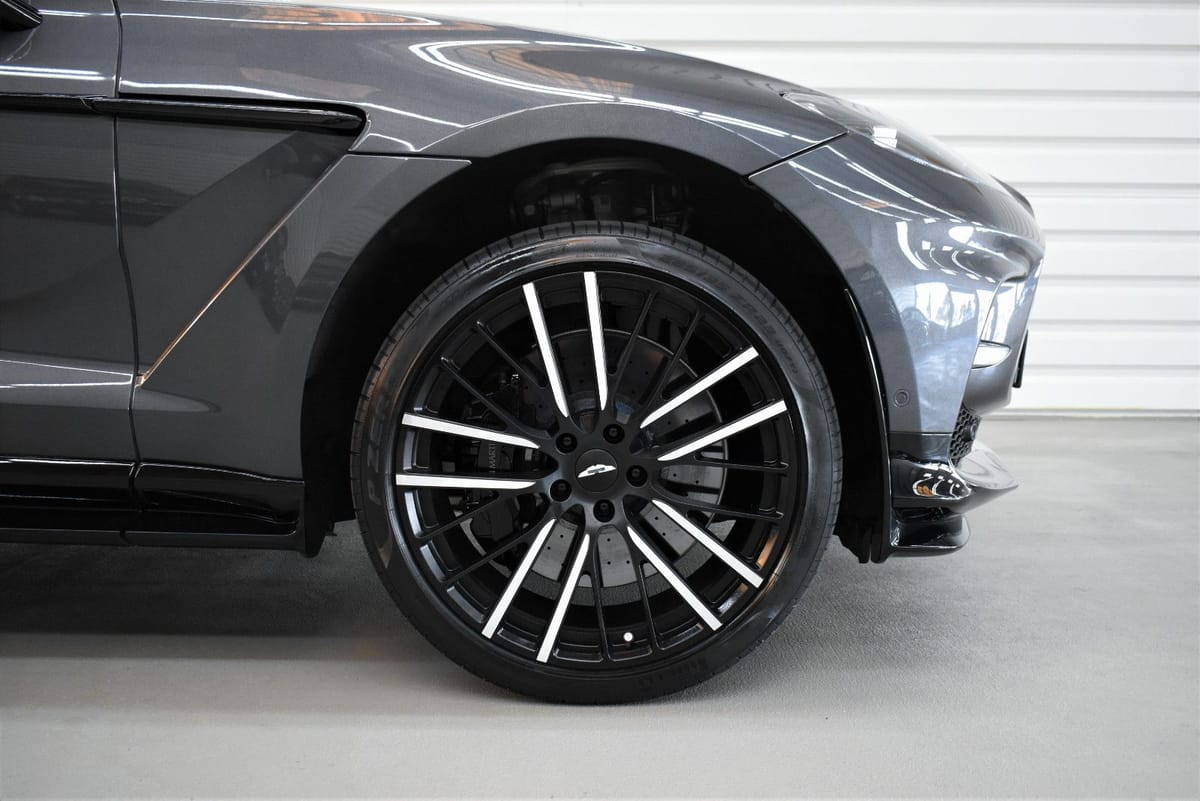 Aston Martin DBX707 4.0 V8+Totwinkel+1.Hand+360°+Nur.34.300km foto 10