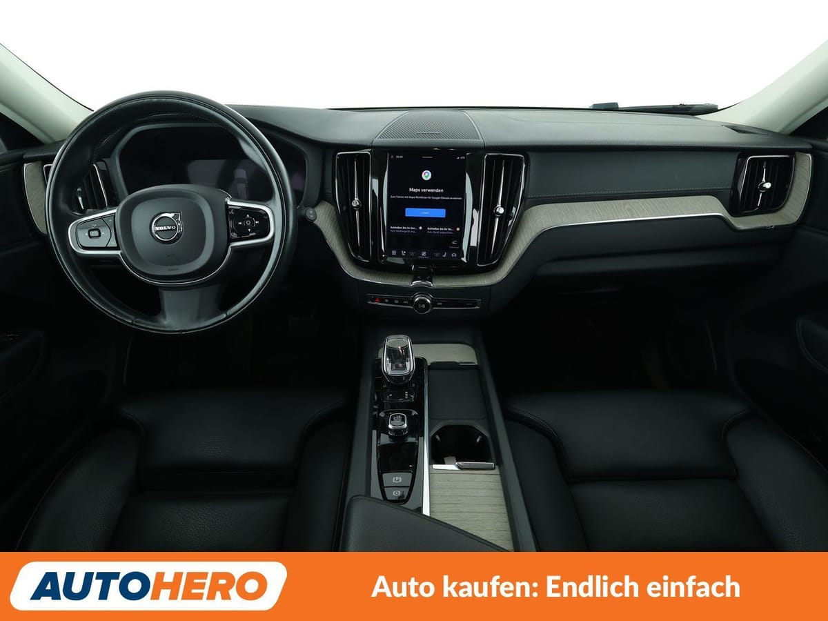 Volvo XC60 2.0 B5 Diesel Inscription AWD Aut. NAVI LED foto 12