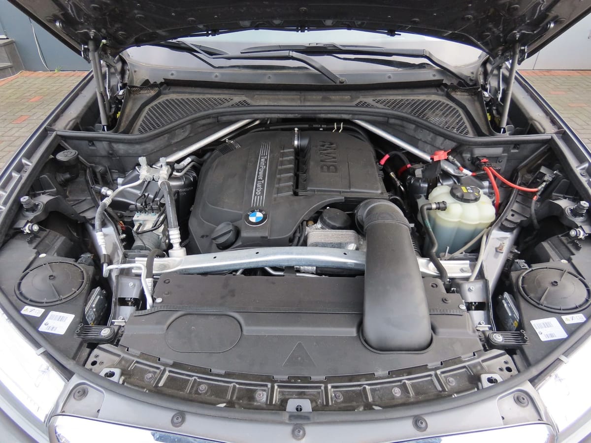 BMW X5 xDrive35i HeadUp Kamera Leder Sitzh foto 4
