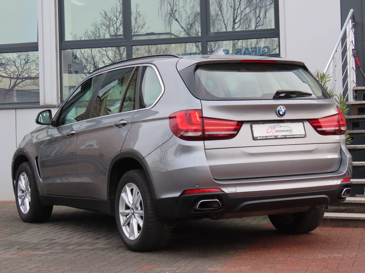 BMW X5 xDrive35i HeadUp Kamera Leder Sitzh foto 10