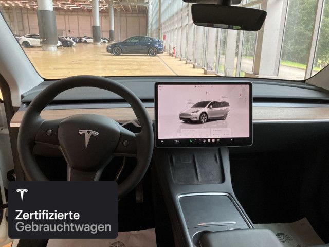 Tesla Model Y Long Range AWD foto 14