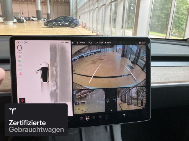 Tesla Model Y Long Range AWD foto 15