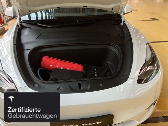 Tesla Model Y Long Range AWD foto 8