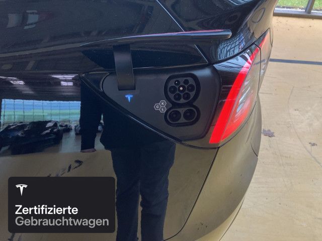Tesla Model Y Rear-Wheel Drive foto 19