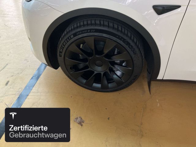 Tesla Model Y Rear-Wheel Drive foto 7