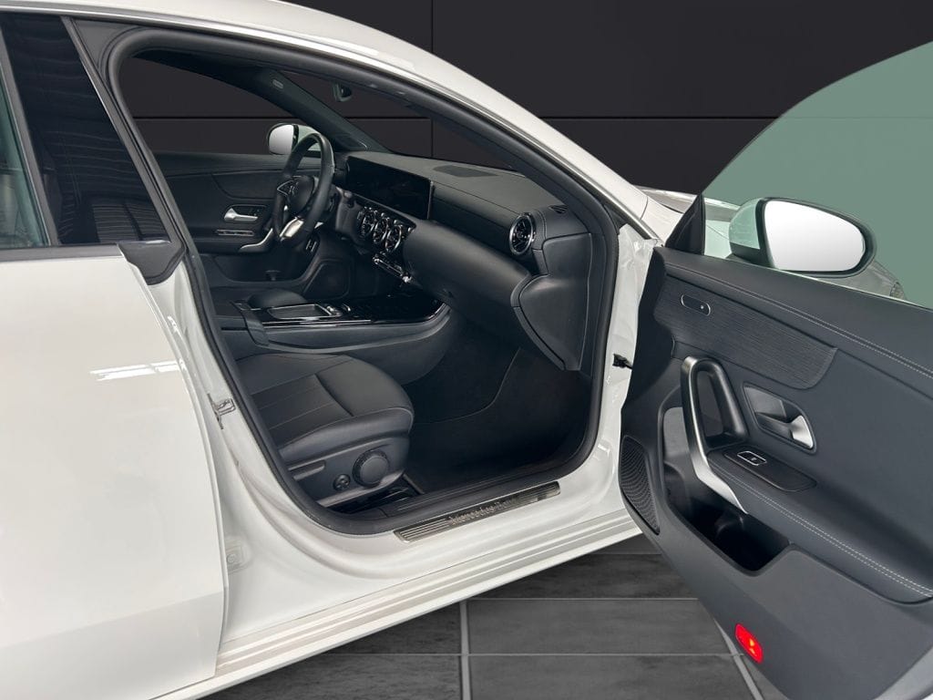 Mercedes-Benz CLA 180 d Coupé Progressive/Advanced/LED/Kamera/ foto 6