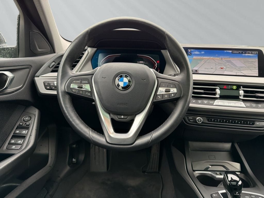 BMW 120 d xDrive HiFi Panorama LC Prof Komfortzugang foto 12