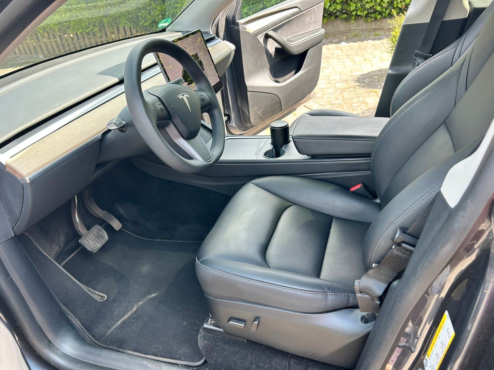 Tesla Model Y Long Range AWD Dual Motor foto 6