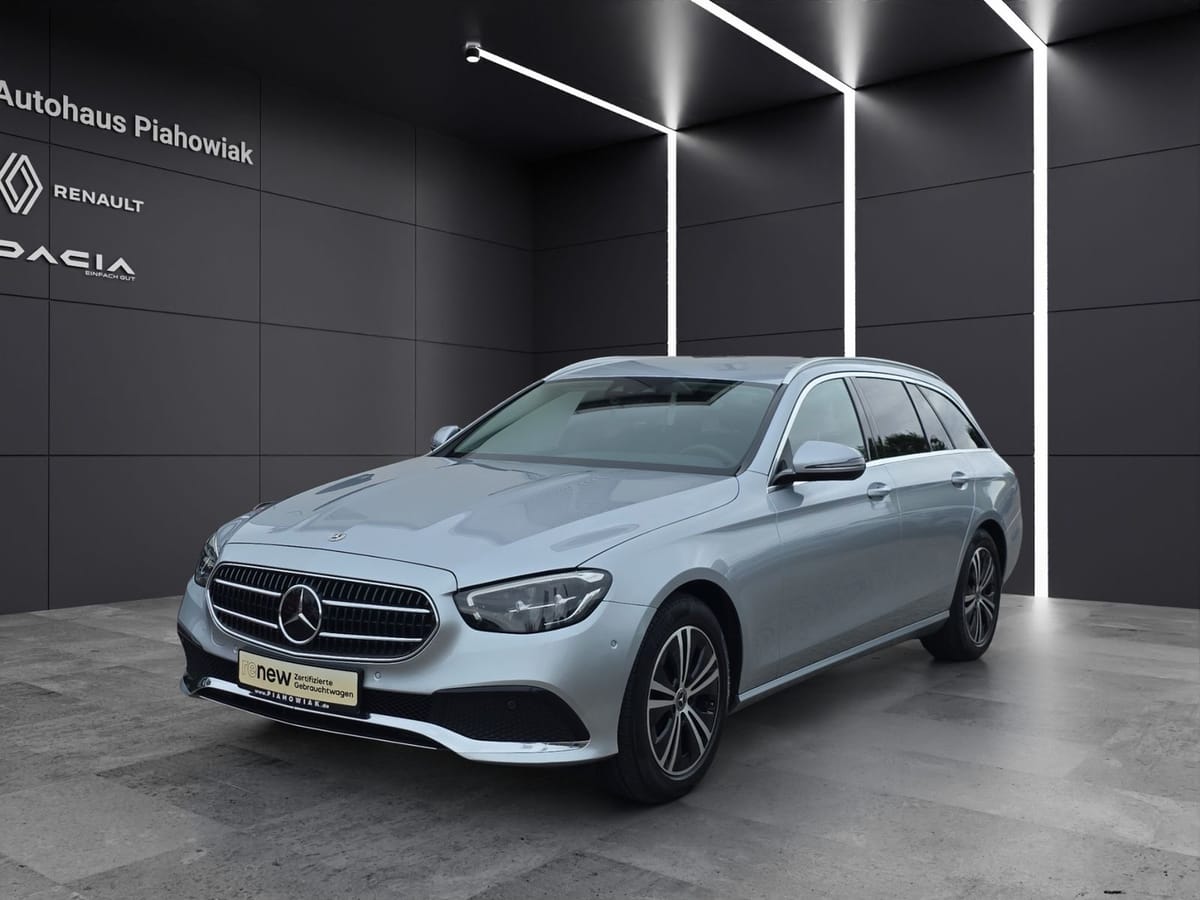 Mercedes-Benz E 300 d Avantgarde 4Matic T-Modell Navi Rückfahr