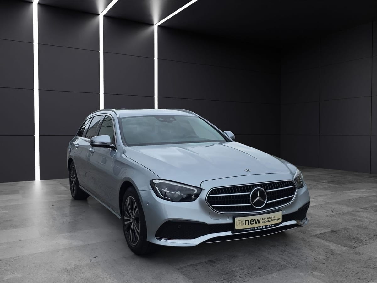 Mercedes-Benz E 300 d Avantgarde 4Matic T-Modell Navi Rückfahr foto 4