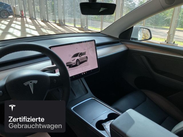 Tesla Model Y Long Range AWD foto 11
