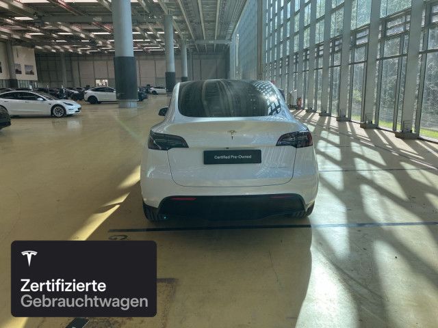 Tesla Model Y Long Range AWD foto 6