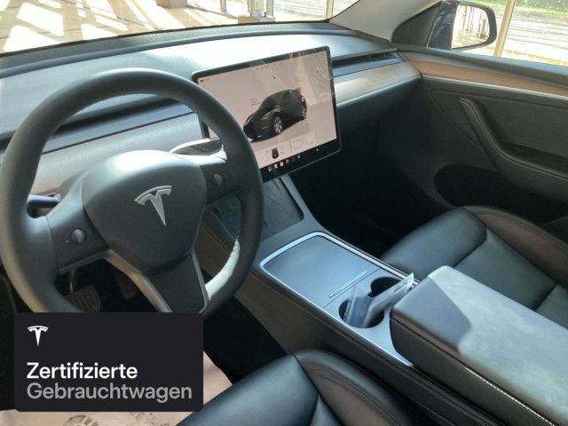 Tesla Model Y Long Range AWD foto 11