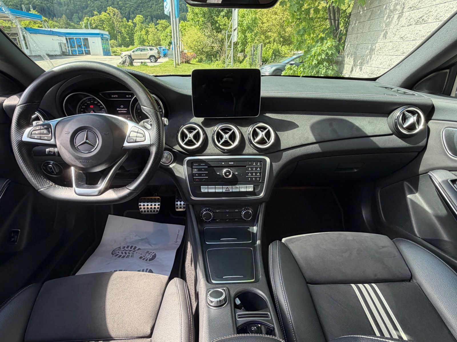 Mercedes-Benz CLA 200 Coupe AMG Pano ACC AHK NightP. foto 11
