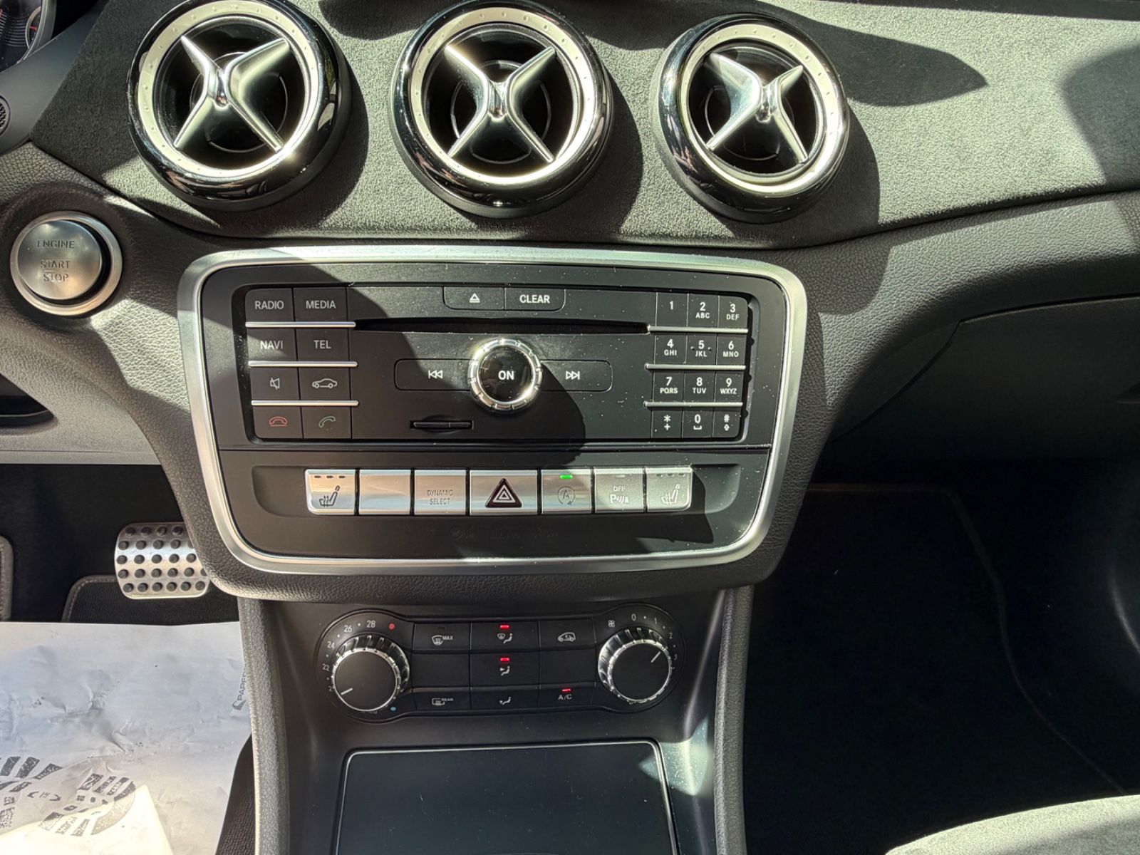 Mercedes-Benz CLA 200 Coupe AMG Pano ACC AHK NightP. foto 12