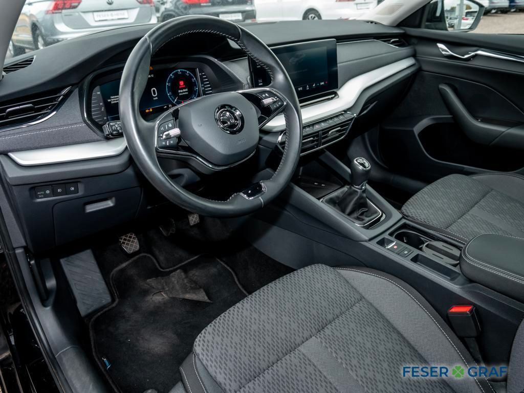 Skoda Octavia Lim. 2.0 TDI Style LED Shzg. RearView foto 3