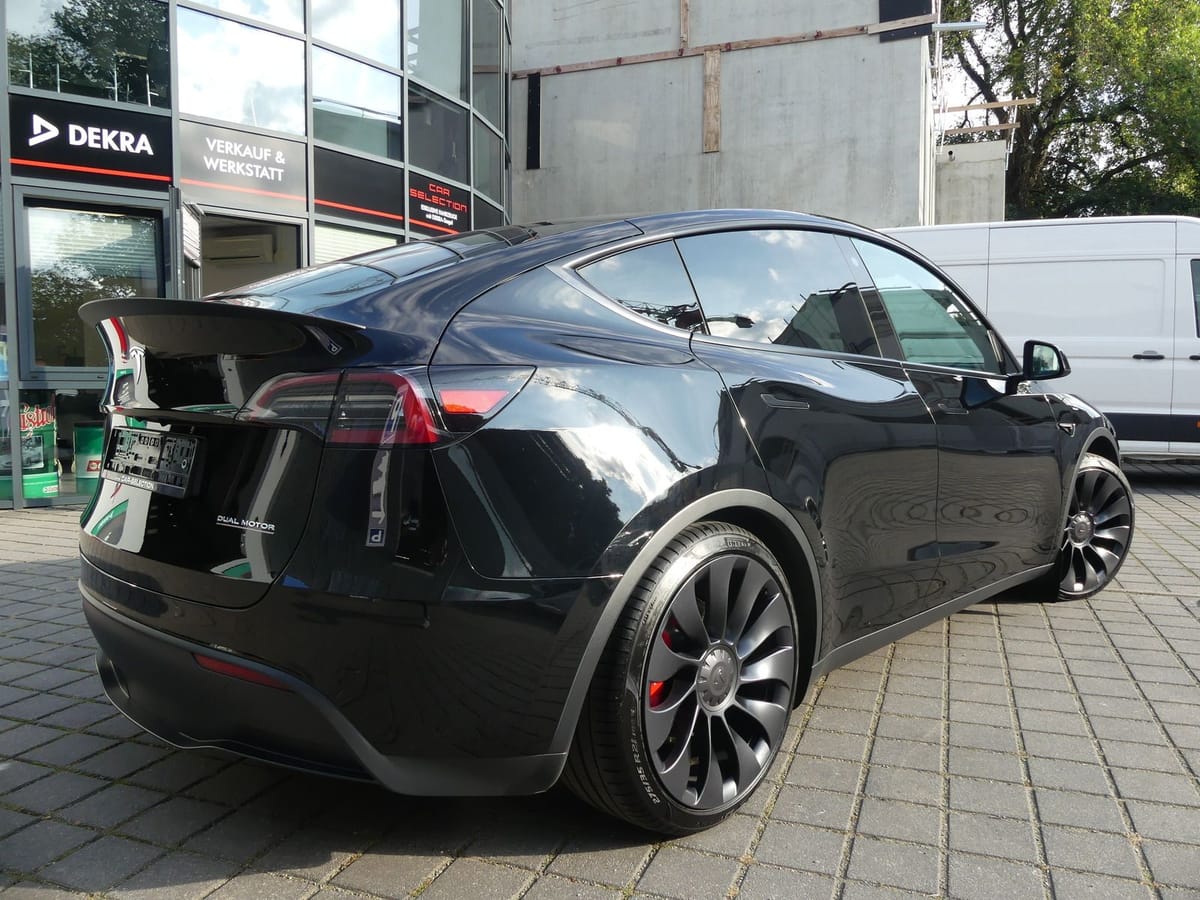 Tesla Model Y Performance Dual AWD LED 21ZOLL AUTOPILO foto 4