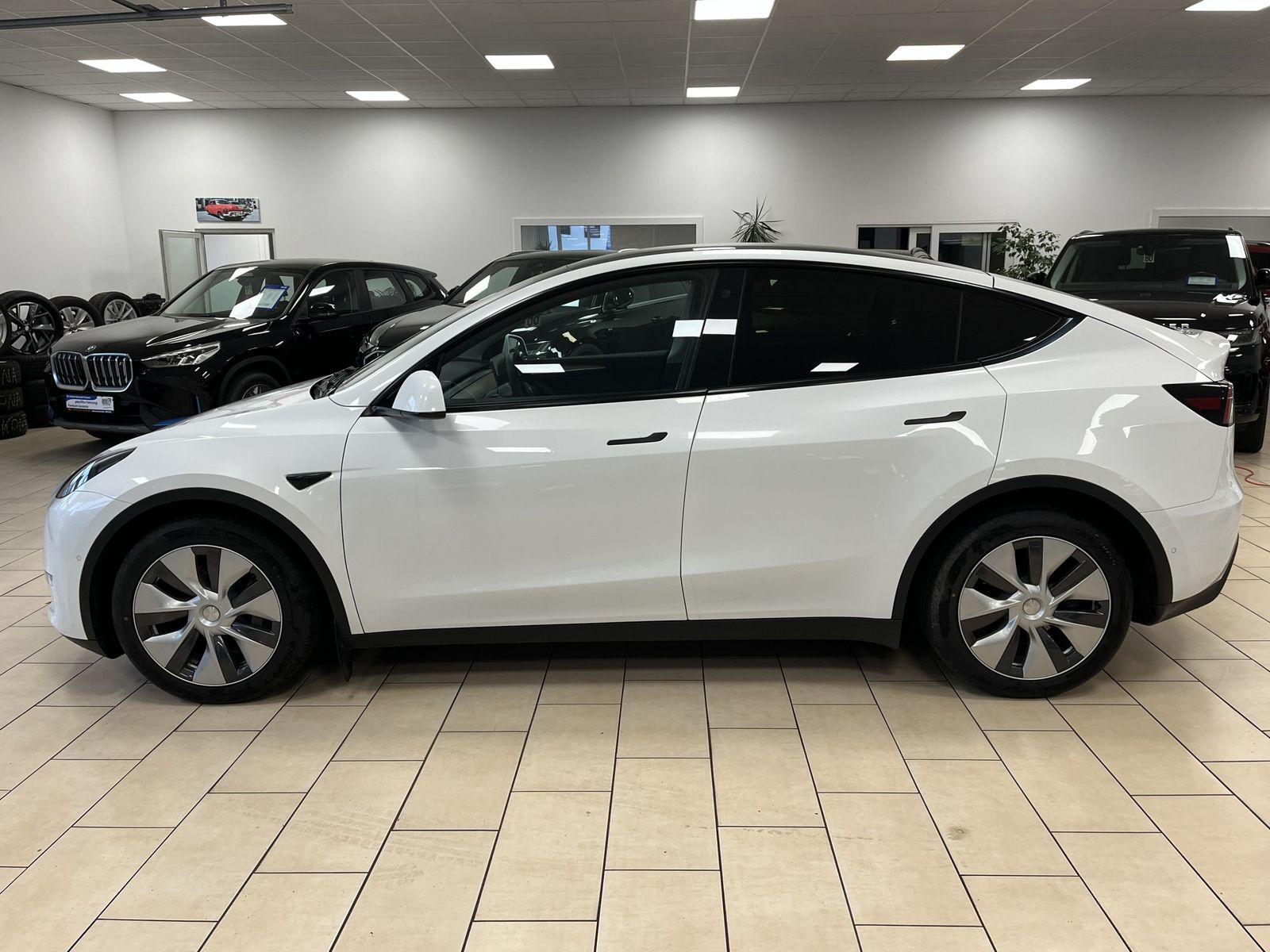 Tesla Model Y Maximale Reichweite Dual AWD ACC Pano  foto 7