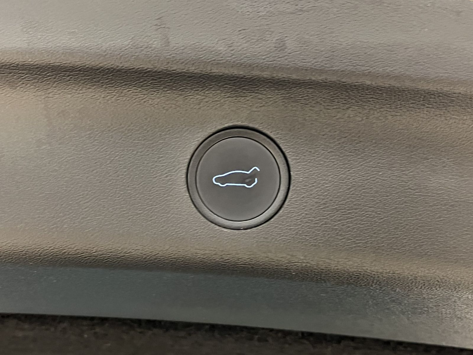 Tesla Model Y Maximale Reichweite Dual AWD ACC Pano  foto 9