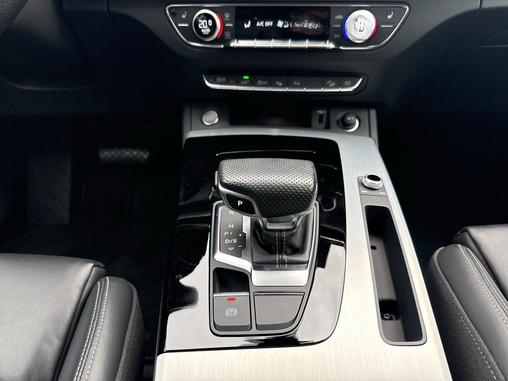 Audi Q5 Sportback S line 55 TFSI e quattro S tronic foto 9