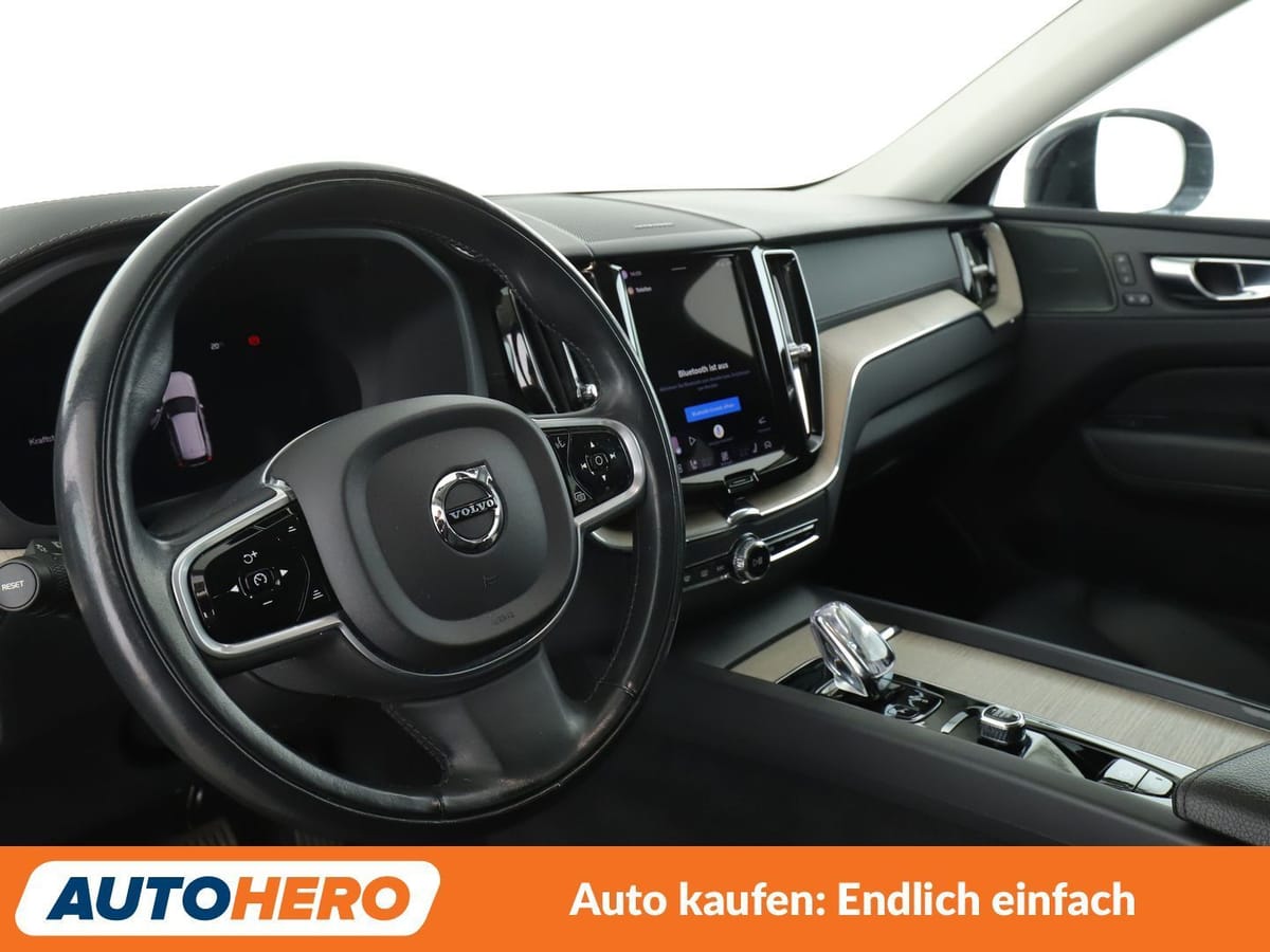 Volvo XC60 2.0 B5 Diesel Inscription AWD Aut. NAVI LED foto 11