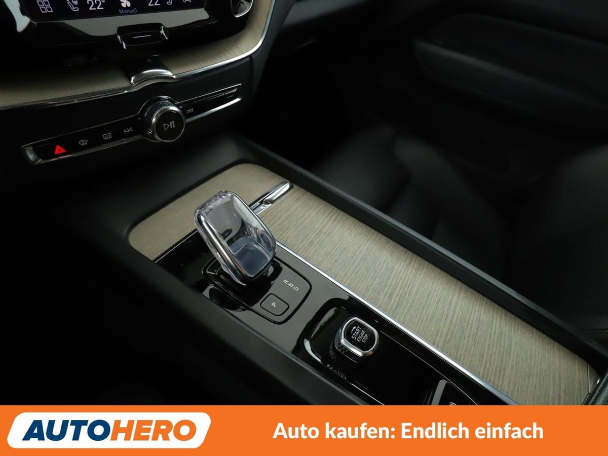 Volvo XC60 2.0 B5 Diesel Inscription AWD Aut. NAVI LED foto 23