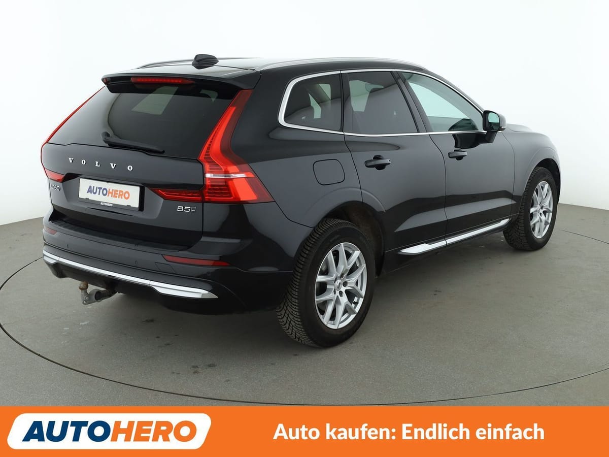 Volvo XC60 2.0 B5 Diesel Inscription AWD Aut. NAVI LED foto 6
