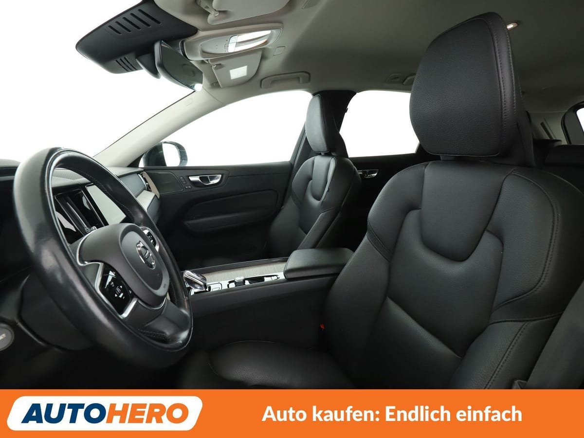 Volvo XC60 2.0 B5 Diesel Inscription AWD Aut. NAVI LED foto 10