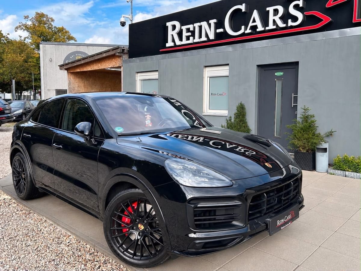 Porsche Cayenne Coupe V8 GTS PANO CHRONO ALCNTR ACC SOFT foto 1