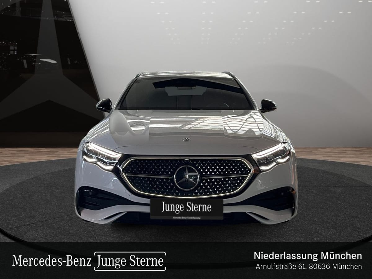 Mercedes-Benz E 300 T de 4M AMG/PREM./NIGHT/LEDER/20"/ASSISTSY foto 3