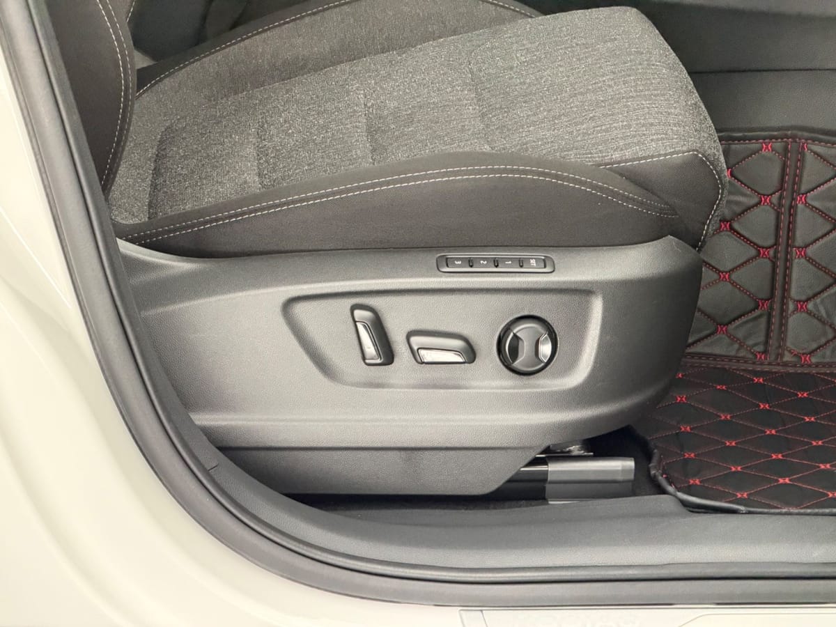 Skoda Kodiaq 2.0 TSI 4x4*STYLE*LED-ACC-MEMO-KESSY-LHZ foto 22