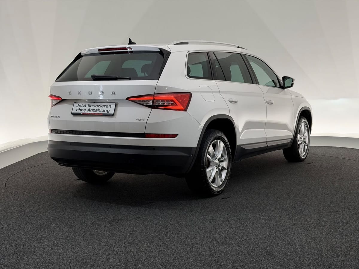 Skoda Kodiaq 2.0 TSI 4x4*STYLE*LED-ACC-MEMO-KESSY-LHZ foto 7