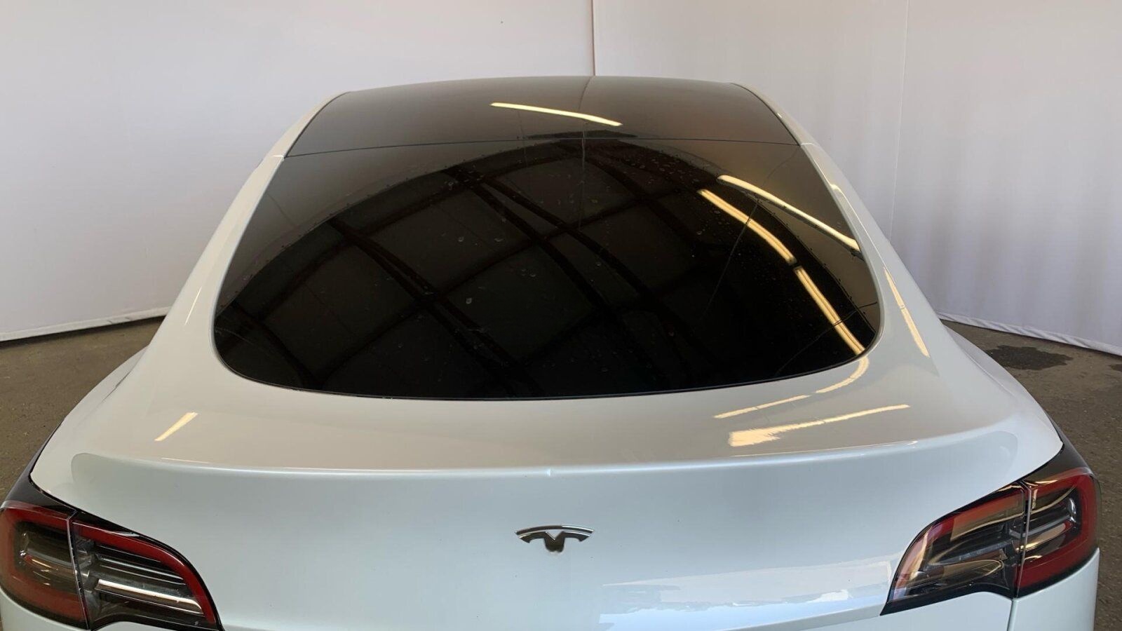 Tesla Model Y Long Range 79 kWh Dual Motor A.Pilot Pr. foto 14
